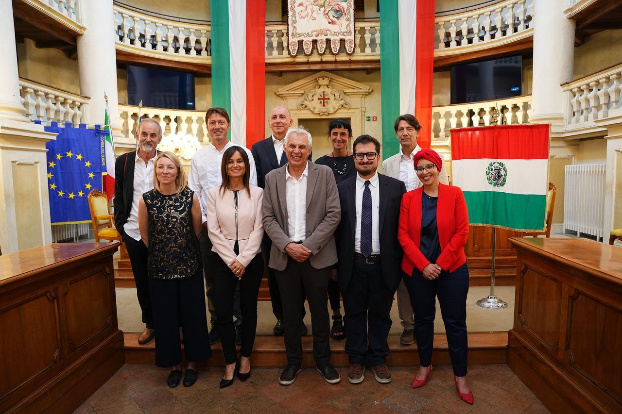 Reggio Emilia, la giunta Massari in ritiro per provare la ripartenza