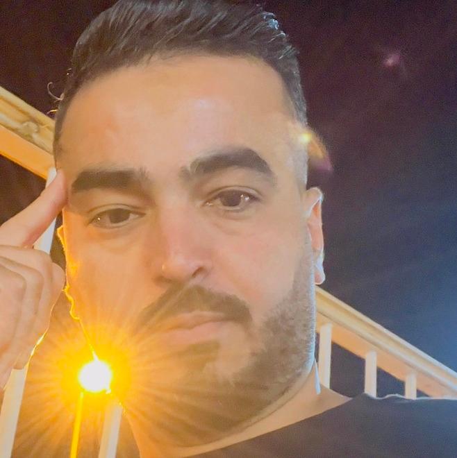 Tragedia sull’A1, il testimone reggiano: «Ho visto il ragazzo aprire la portiera e lanciarsi dall’auto»