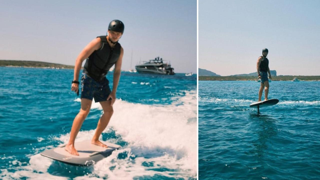 Max Verstappen in Sardegna: il campione di Formula 1 surfa tra le onde di Stintino