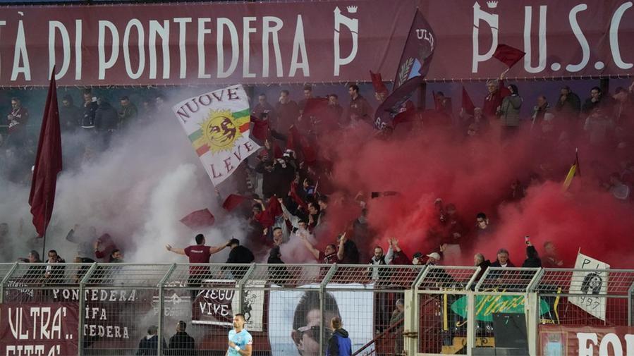 La curva del Pontedera (foto Stick)