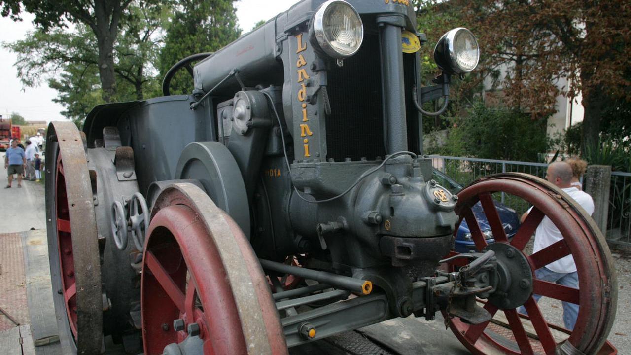 Festa dell’Agricoltura a Campagnola tra trattori d’epoca e grigliate