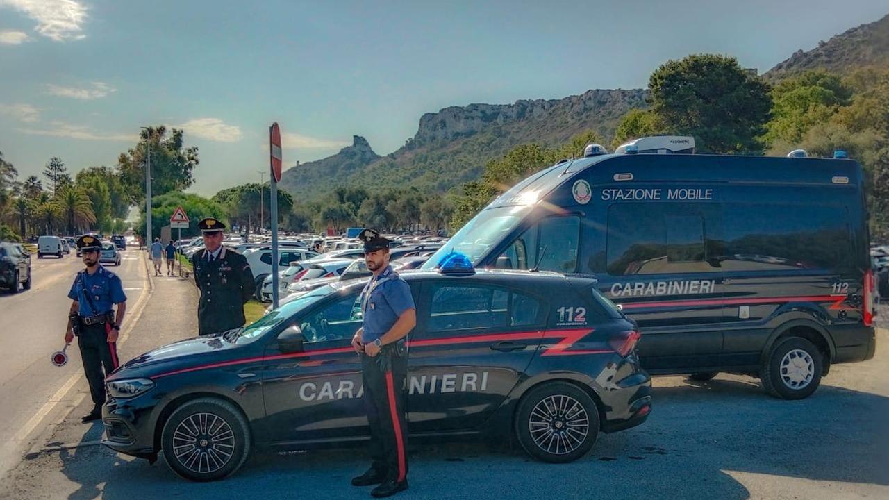 Paga oltre mille euro per l’affitto di una stanza universitaria, ma è una truffa on line