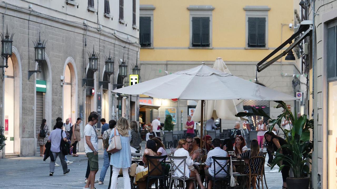 Pistoia, dehors più sobri in centro aspettando le nuove regole