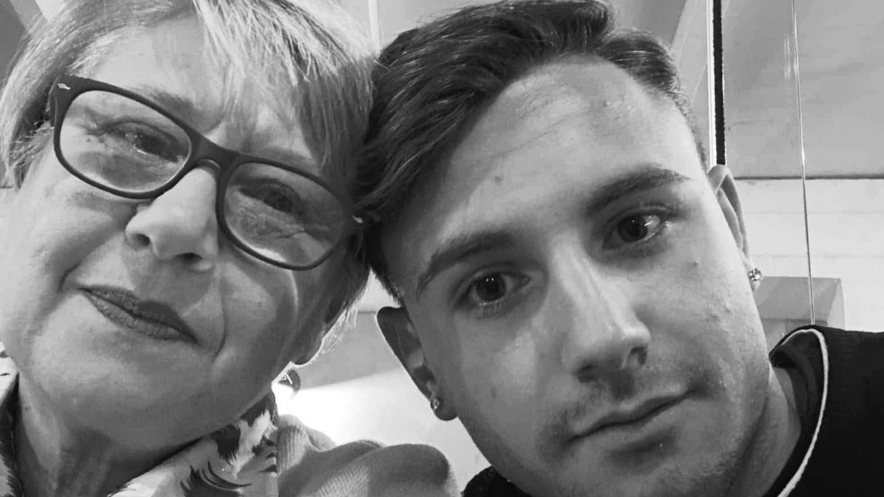 Giallo di Portisco, lo straziante appello della mamma di Giovanni Marchionni: «Fatemi sapere come è morto»