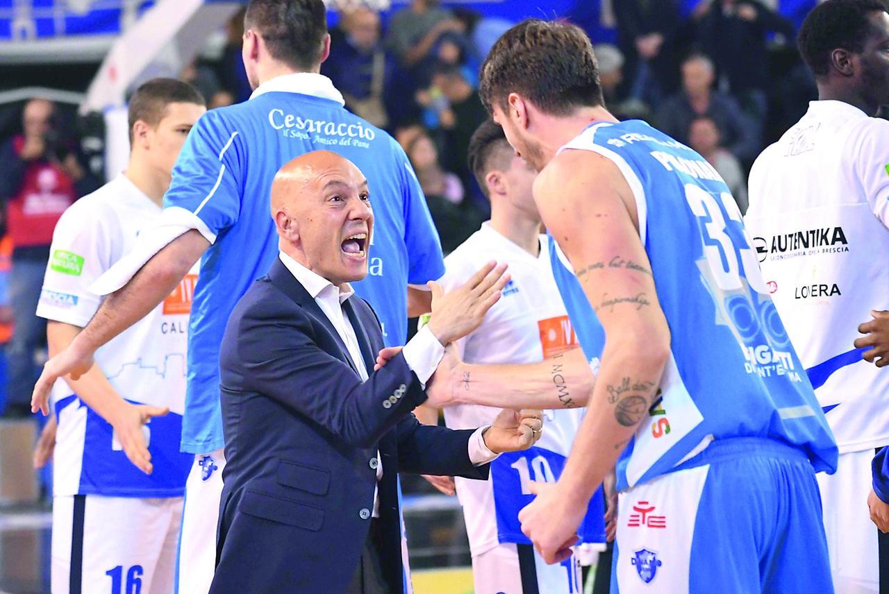 Il presidente Sardara: «Polonara è uno di noi, è stato naturale riportarlo a casa»