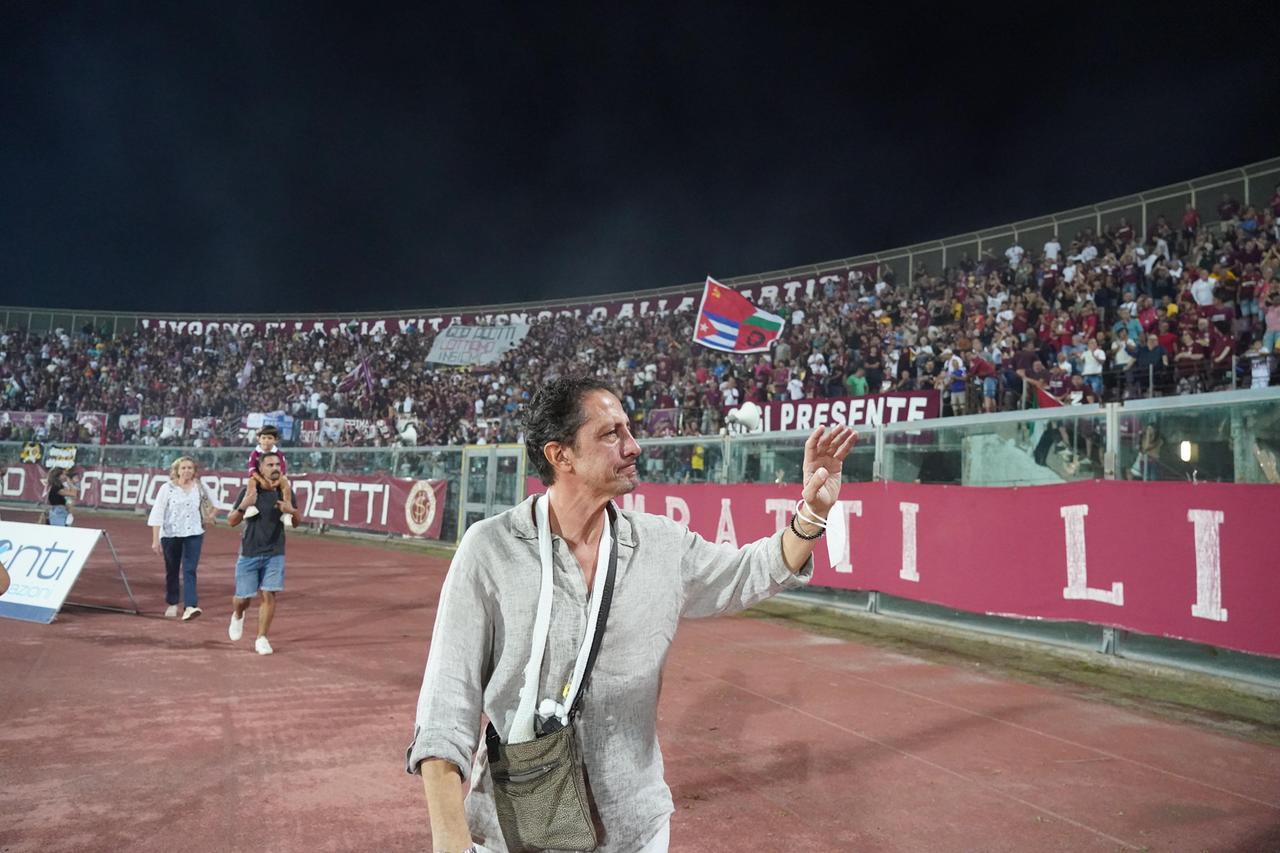 
	Igor Protti sotto la curva (foto Stick)

