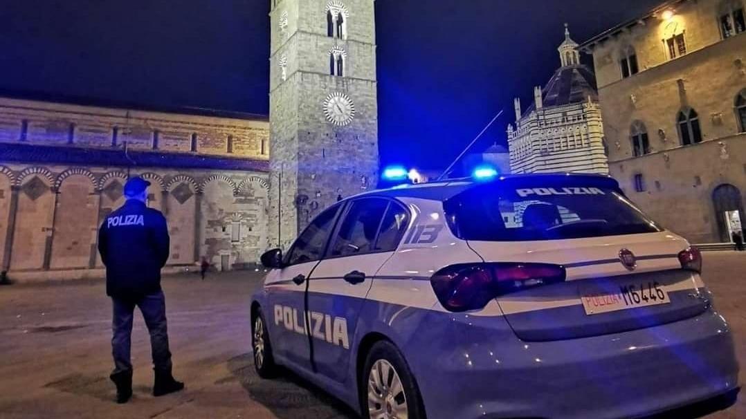 Pistoia, aggressione in piazza del Duomo: ai domiciliari un 20enne