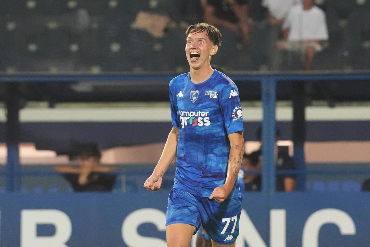 
	La gioia di Bogdan Popov, autore di una doppietta (foto Nucci)

