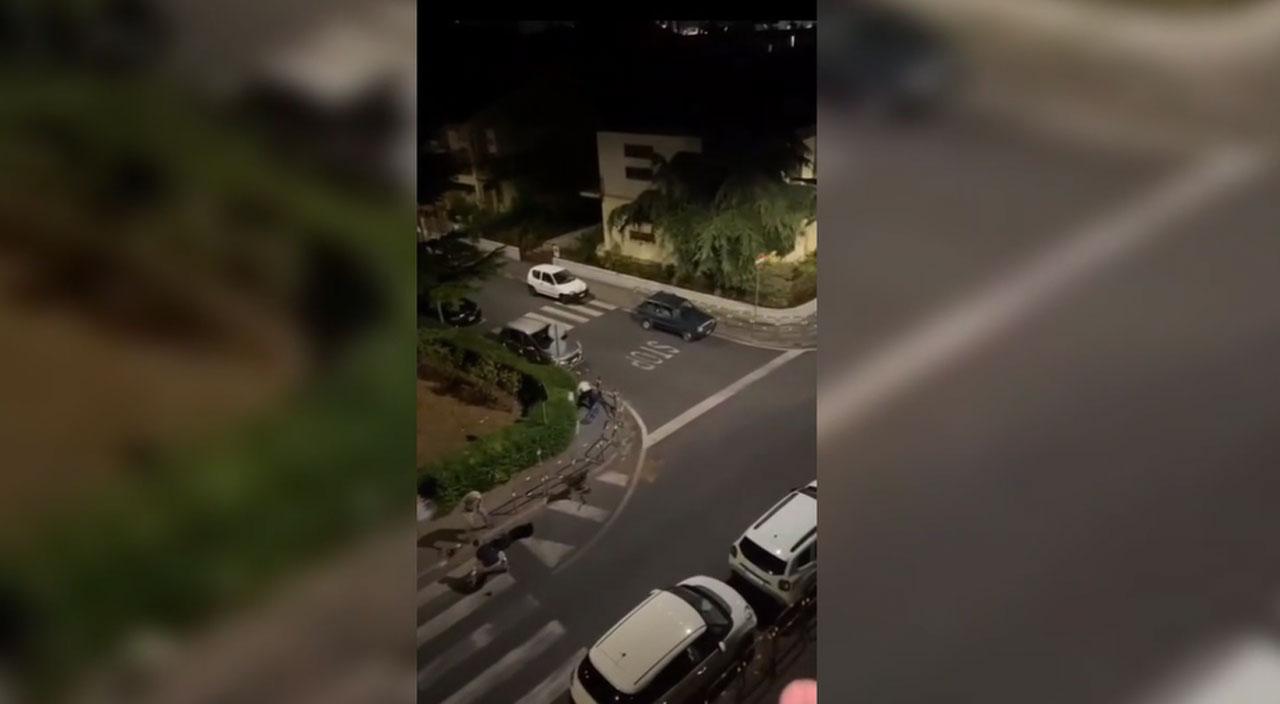 
	Un fermo immagine dell'aggressione

