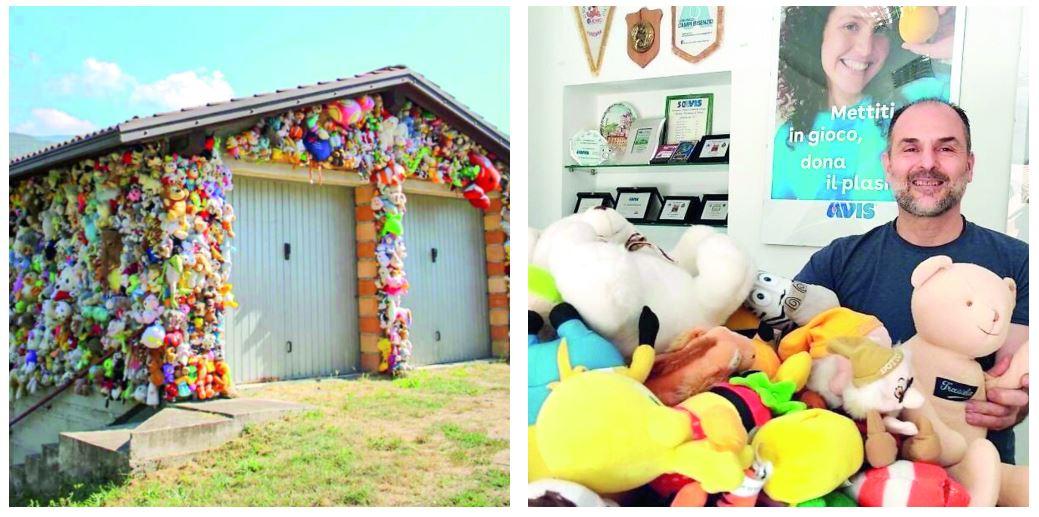 Sologno, il paese dei balocchi: ci sono 80 abitanti e… 2mila peluches. C’è anche un’aiuola con 100 Barbie