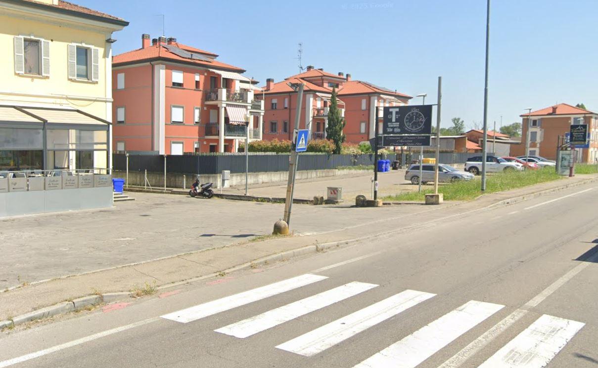 Sparatoria sulla via Emilia: l’uomo che ha sparato è ancora in fuga