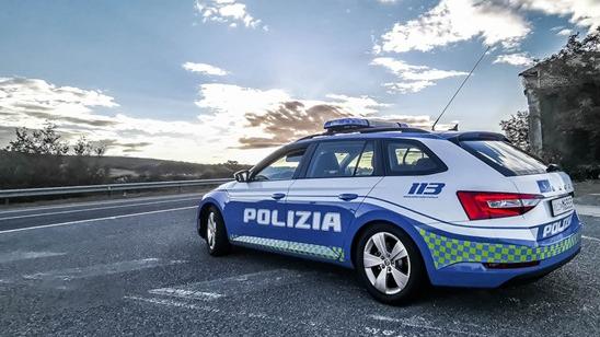 Sassari, in macchina cocaina e marijuana: denunciato un 30enne