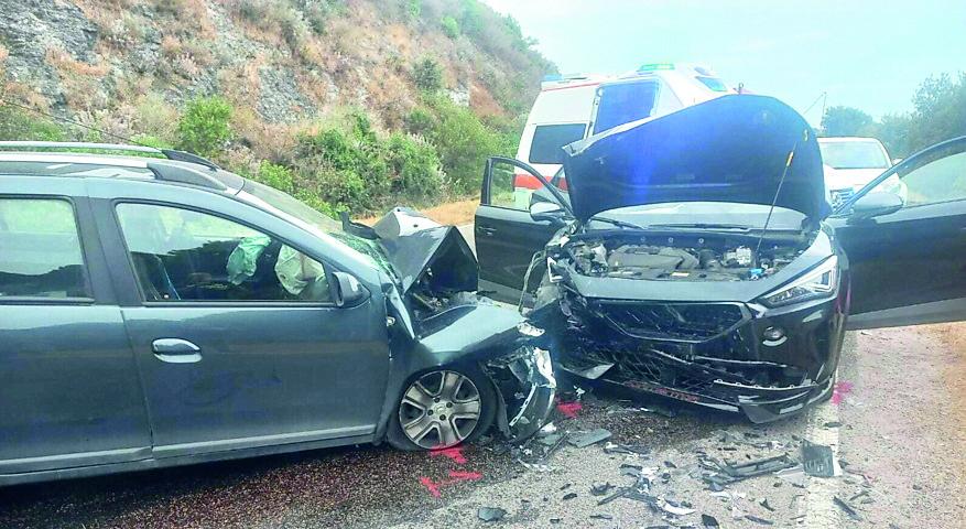 Frontale vicino a Castelsardo, ancora grave il ragazzino di 14 anni