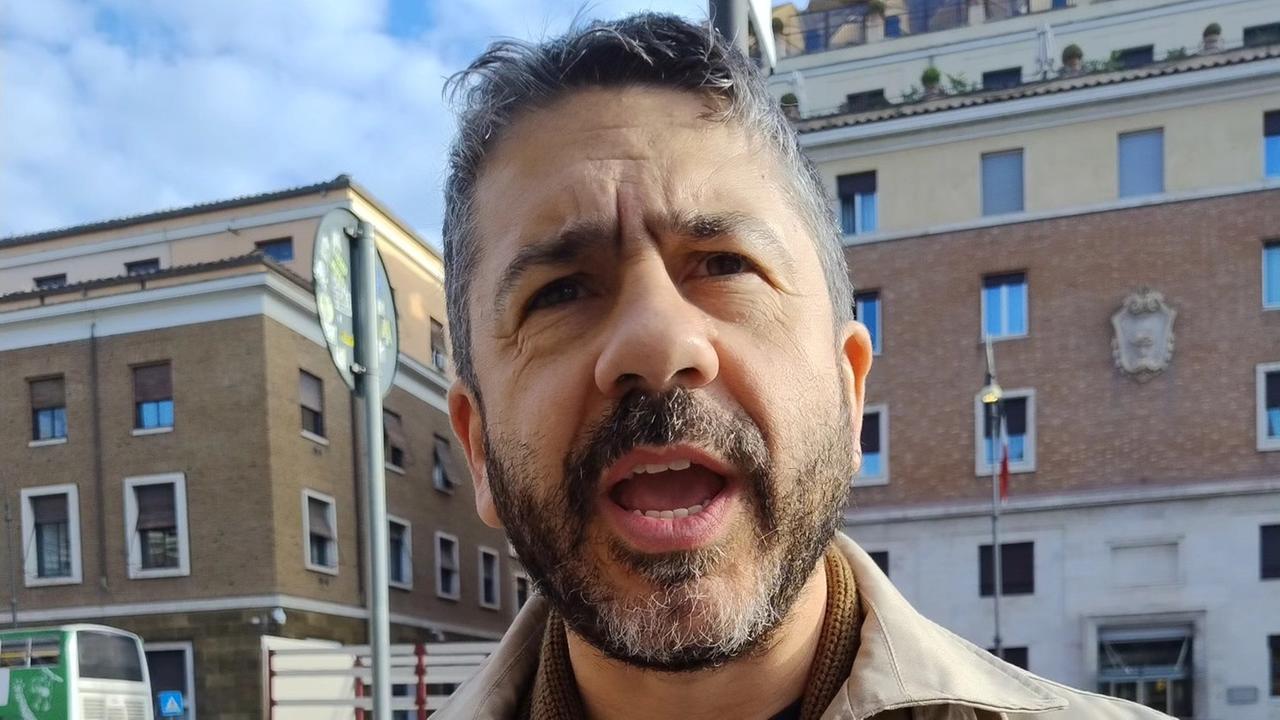 Nello Trocchia a Florinas in giallo: «Racconto le mie inchieste da “diffidato”»