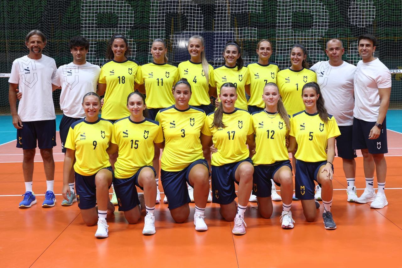 
	La prima squadra femminile della storia di Modena Volley

