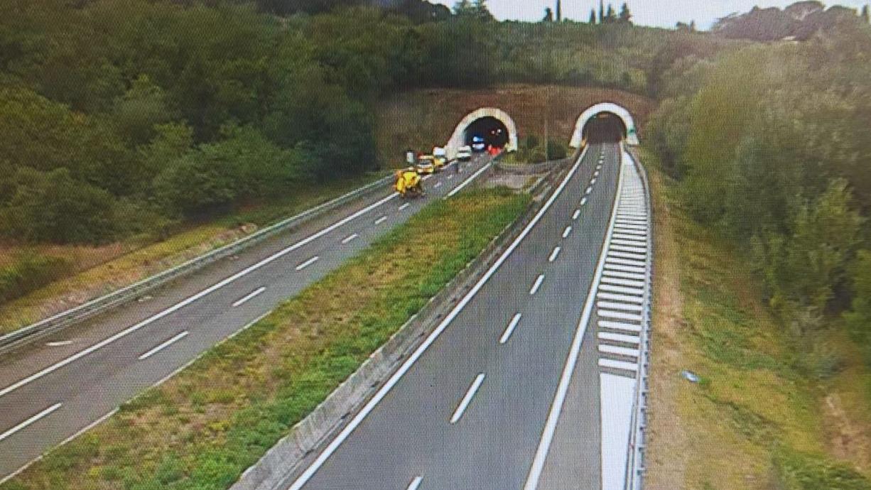 Il punto dell'incidente (foto webcam Autostrade)