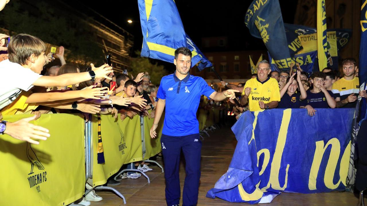 Oltre mille tifosi per la presentazione del Modena, Rivetti: «Bisogna vincere!»