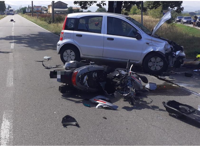 Scontro tra auto e scooter a Ghiardo: chi era la vittima