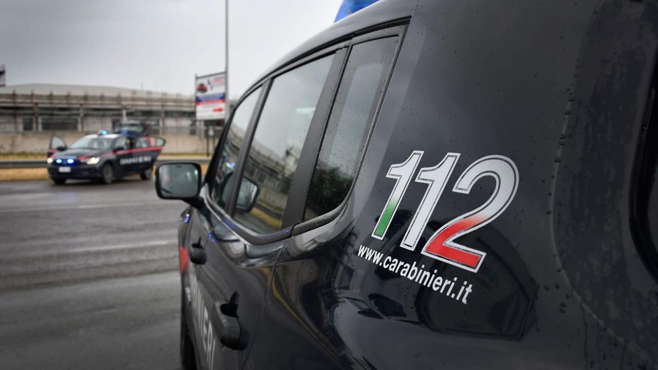 Perde il controllo dell’auto e si ribalta: 25enne trasportata d’urgenza con l’elisoccorso