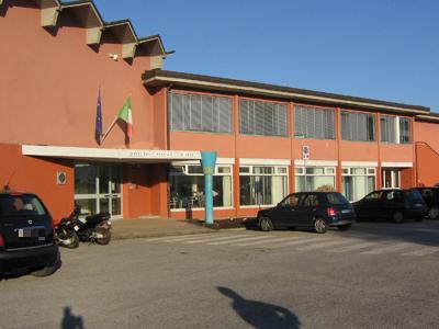 Rubati 12 computer dal liceo artistico Petrocchi di Quarrata