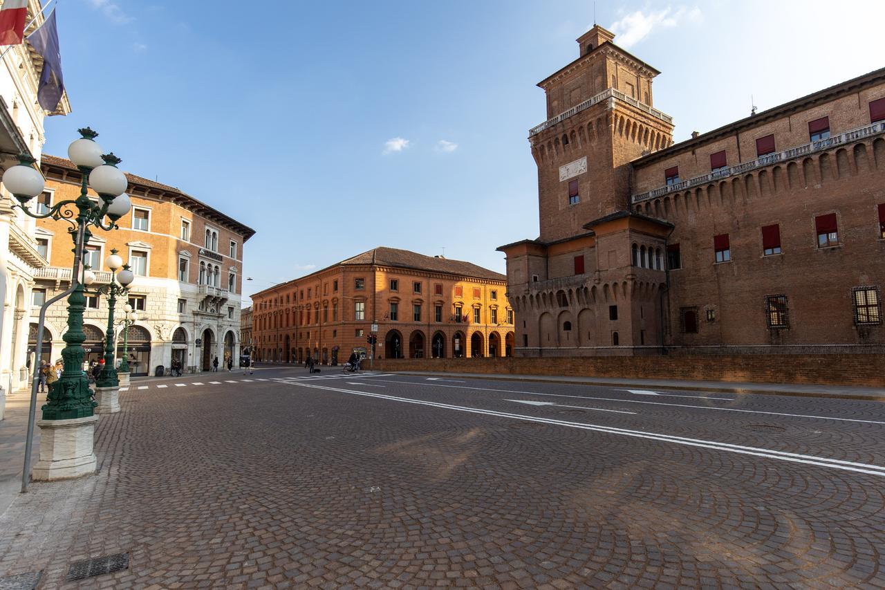 Inseguimento in corso Giovecca a Ferrara dopo il furto al salone di bellezza