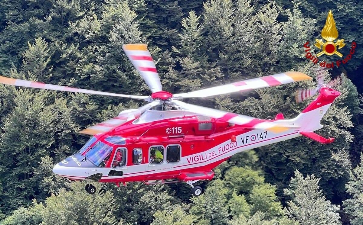 
	L'elicottero dei vigili del fuoco (foto d'archivio)

