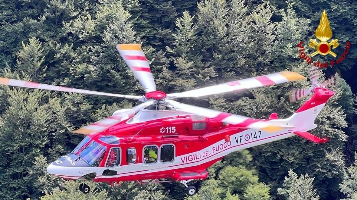 L'elicottero dei vigili del fuoco (foto d'archivio)