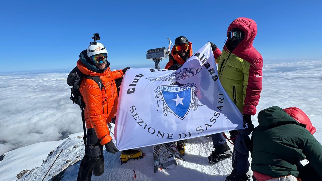 Alpinisti sassaresi sul tetto del mondo: «Ora ci prenderemo il Sud America»