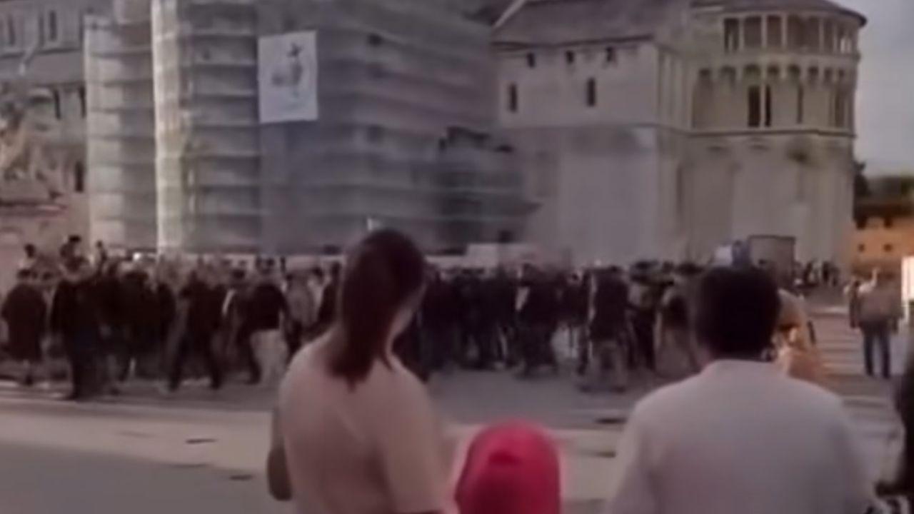 
	Romanisti sotto la Torre: un fermo immagine di un video

