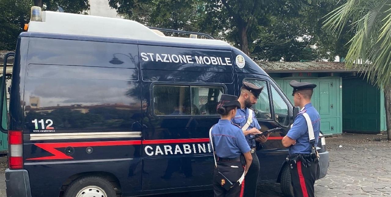 
	Carabinieri in piazza Garibaldi (foto d'archivio)

