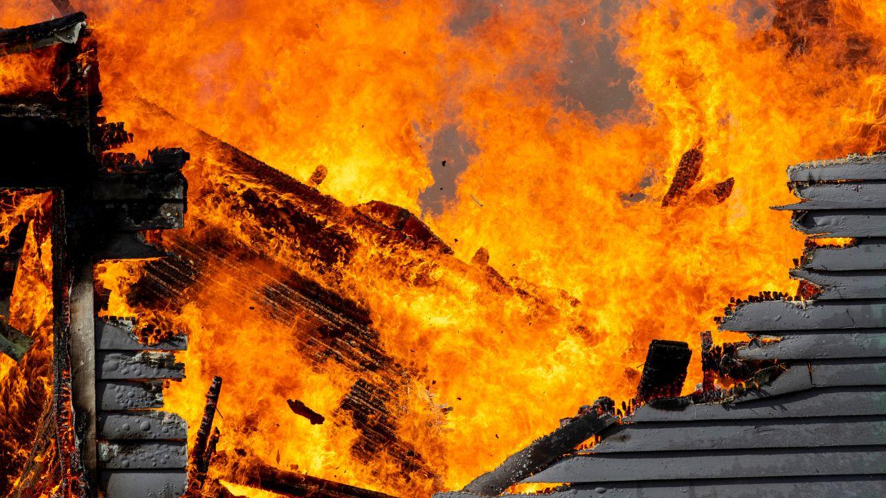 
	L'uomo ha dato fuoco all'abitazione (Foto di repertorio)

