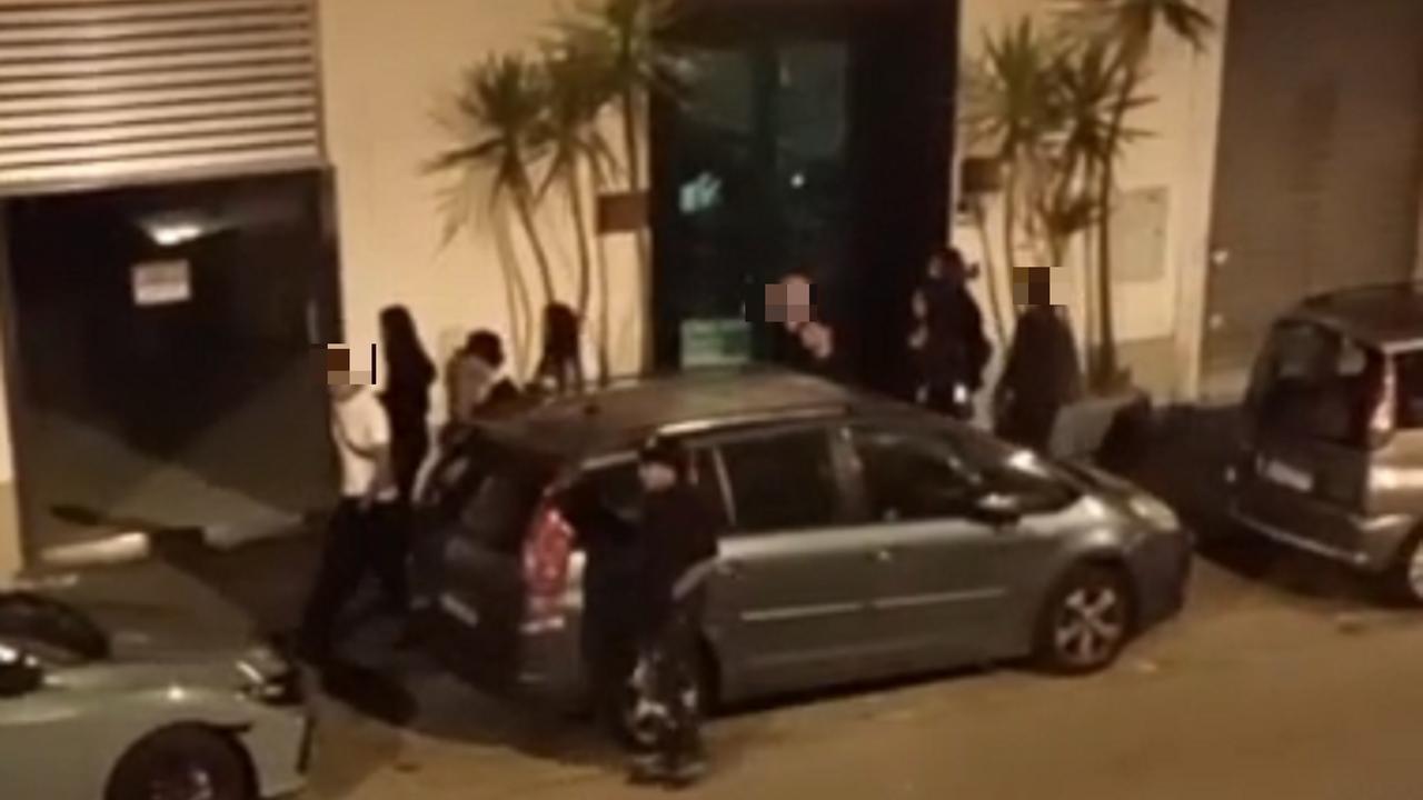 Un fermo immagine di un video girato dai residenti