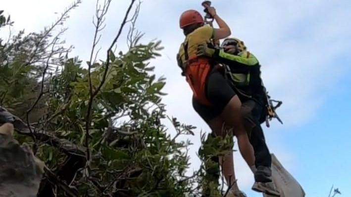 Sos turisti smarriti nei sentieri: «Si avventurano in infradito»