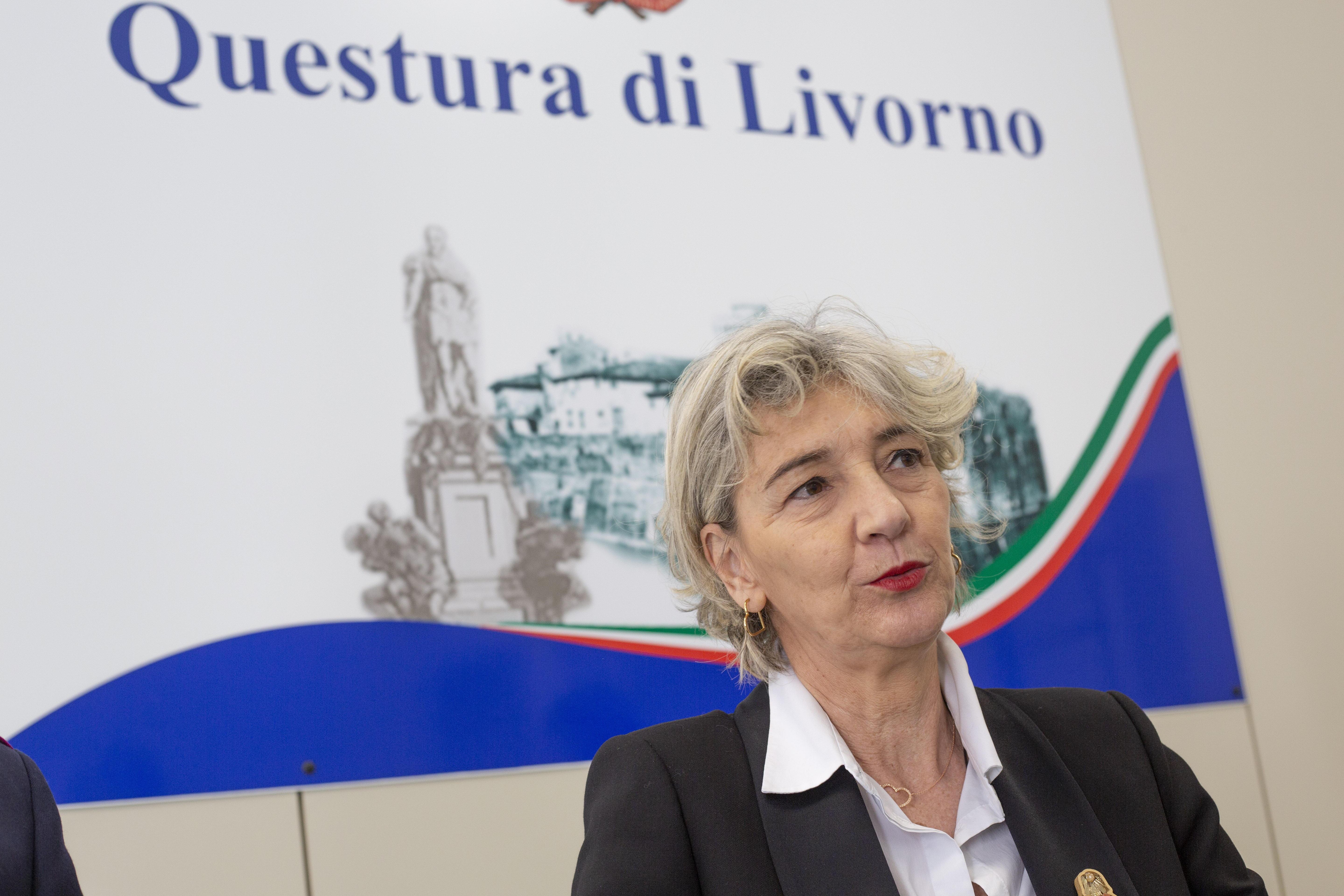 La questora Giusy Stellino