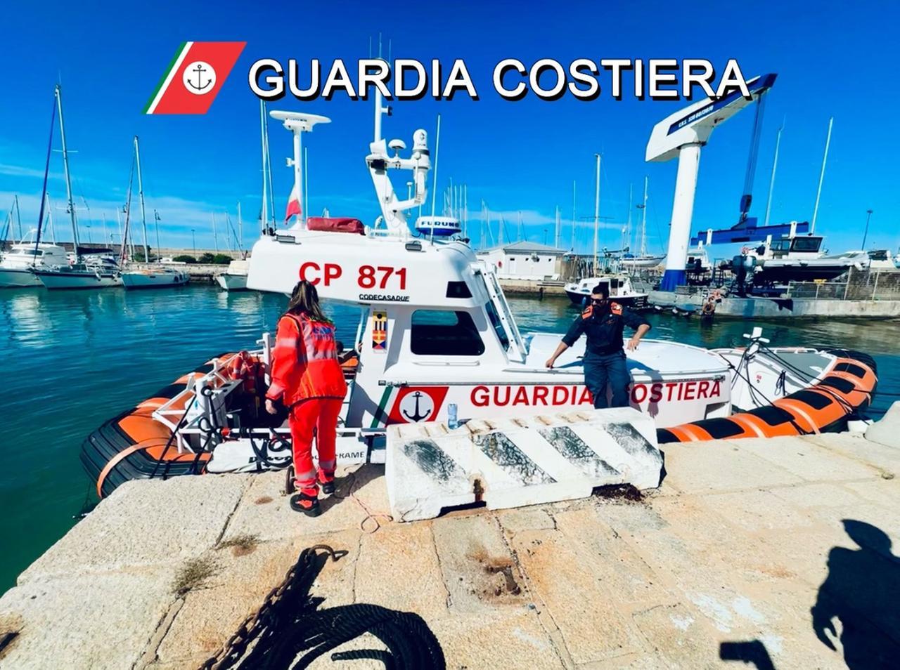 Operaio colpito da una scossa elettrica mentre lavora: soccorso dalla Guardia costiera