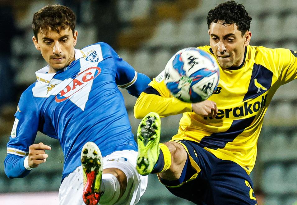 
	Giuseppe Caso resta a Modena

