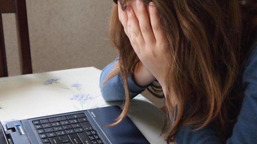 Ferrara, dalla violenza all’isolamento: le tante sfide dell’adolescenza