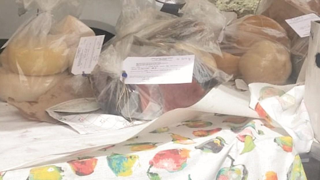 Salumi e formaggi non tracciabili: sequestrati 300 chili di merce