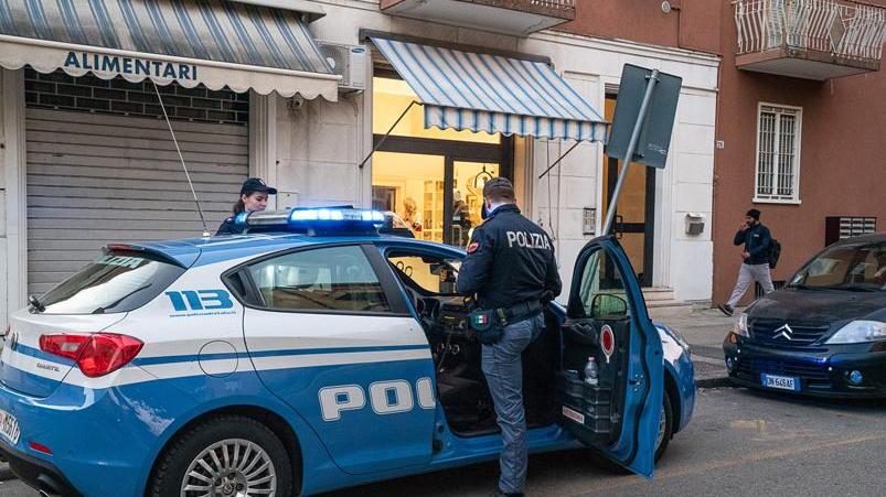 Prato, la polizia ha arrestato un sicario cinese armato di pistola