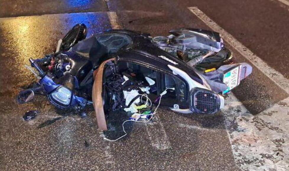 Pontedera, morto a 17 anni con lo scooter: ancora indagini sulla dinamica<br>
