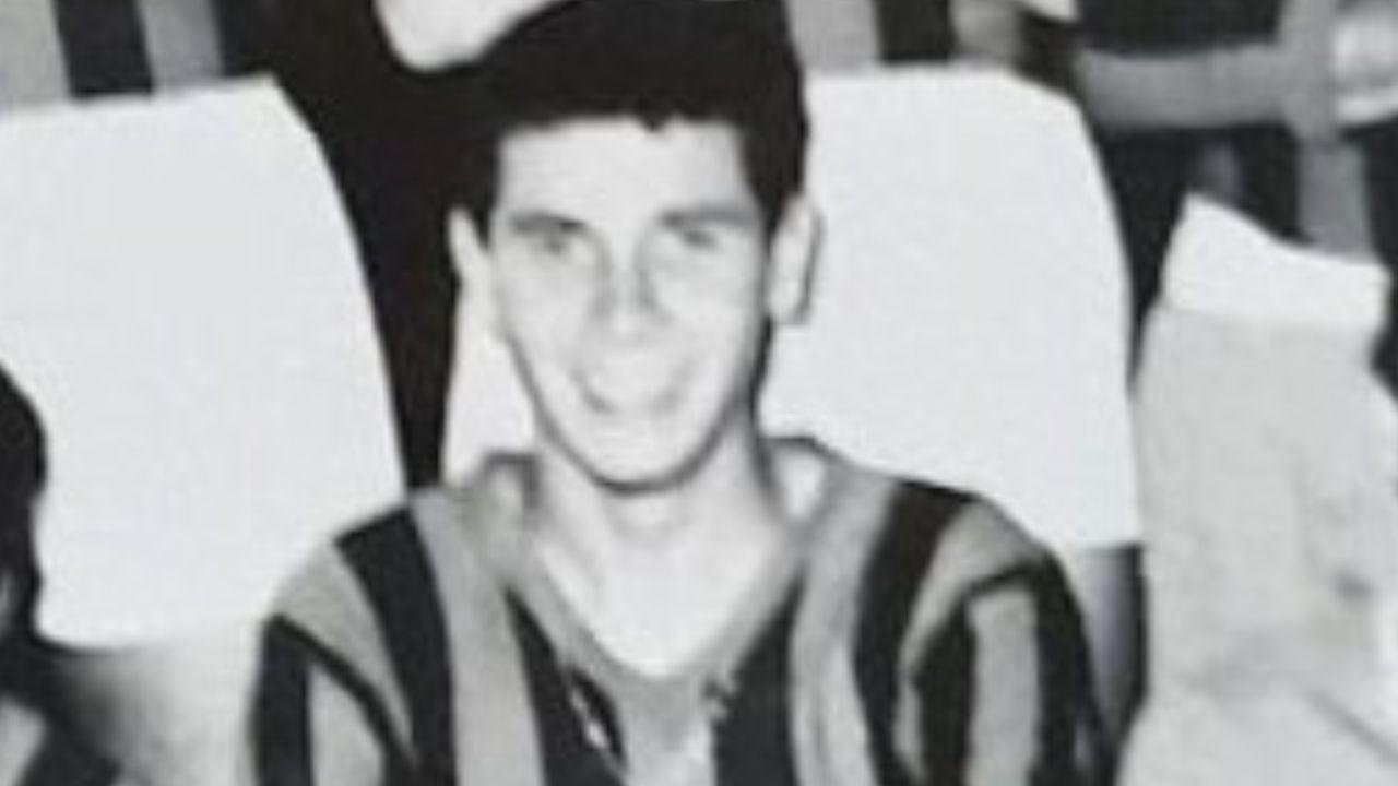 
	Giancarlo Lazzeretti con la maglia del Tuttocuoio

