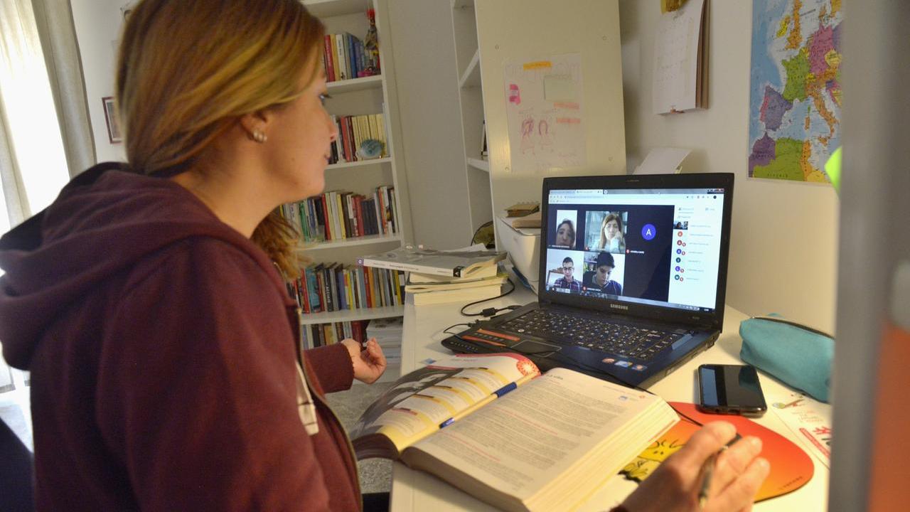 È iniziato il semestre di lezioni online a Medicina