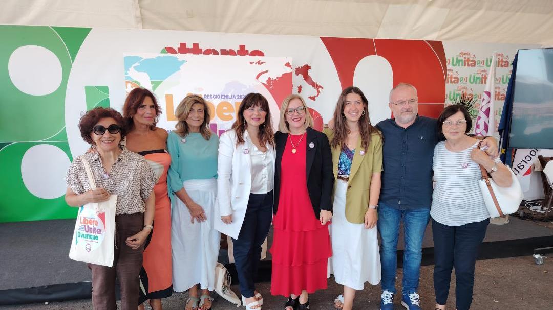 Donne vittime di sessismo on line: da Reggio Emilia parte la difesa legale