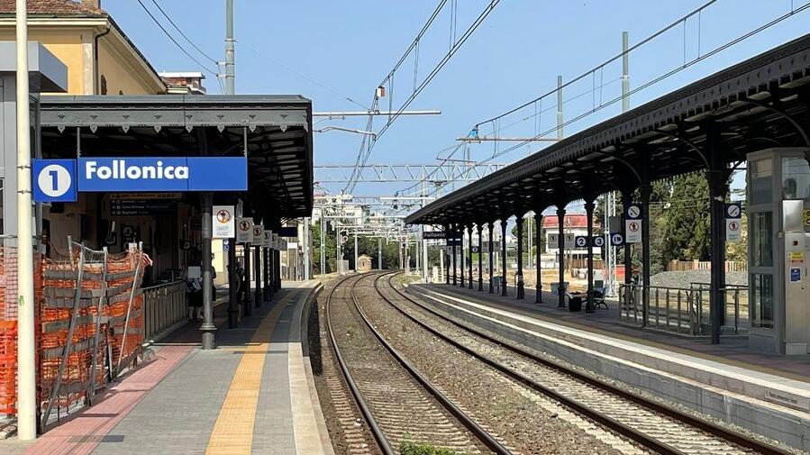 Follonica, travolto sui binari: è giallo sull’identità<br>
