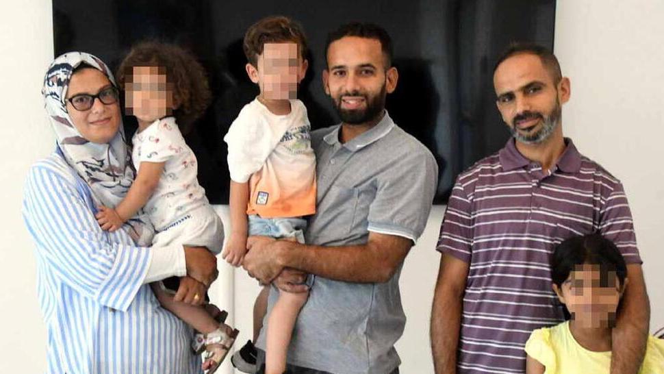 Da sinistra: Malak Ziara, Abdalrahim Almadhoun e Ahmmad Abo Sitta 