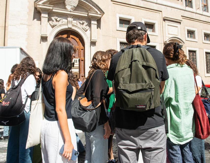 Rifare il look alle scuole di Modena ascoltando le idee dei più giovani: il progetto di UPM Group con la Gazzetta