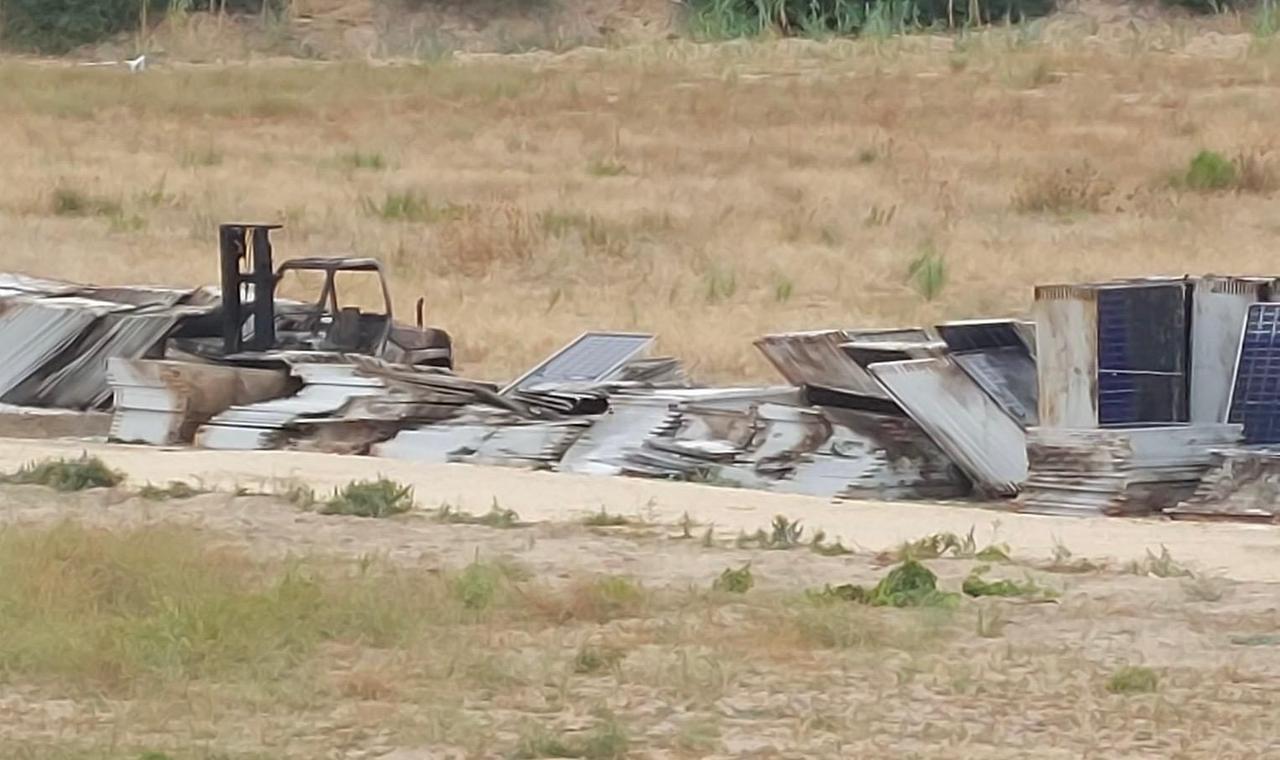 Incendio doloso al parco fotovoltaico in costruzione: distrutti 5mila pannelli
