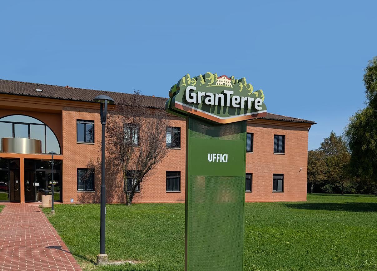 
	GranTerre

