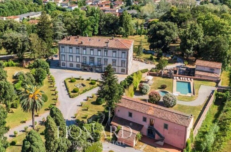 Lucca, in vendita Villa Orsucci: fu la dimora di Carolina Bonaparte. Il prezzo è top secret