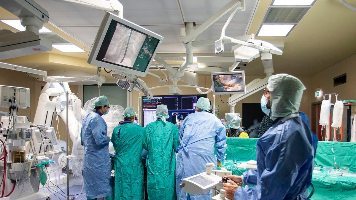 Lucca, professore in pensione: «Malore dopo la cena, così mi hanno salvato la vita»